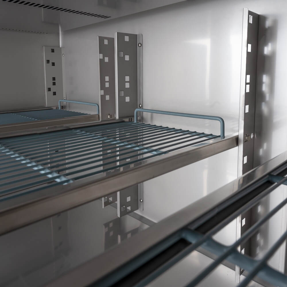 stół chłodniczy 3 drzwiowy, agregat po prawej stronie, Frost, GN 1/1, V 312 l 2